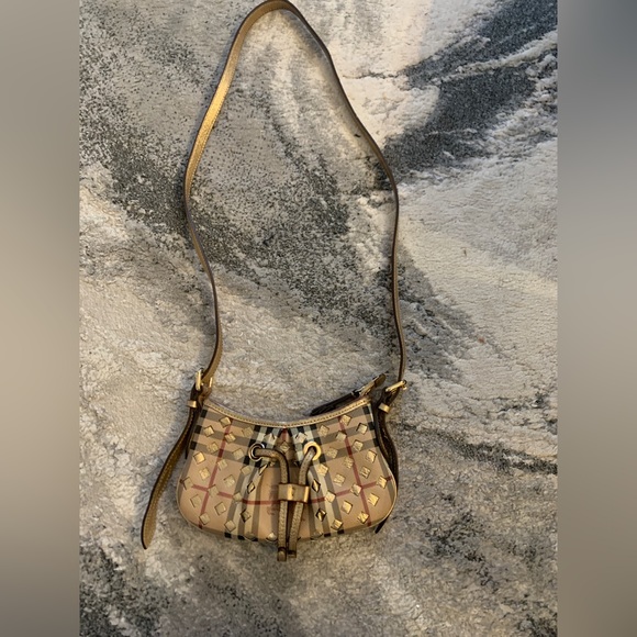 Haymarket Check Burberry Bag - Picture 4 of 4